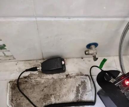 兴业屋顶漏水维修公司分享下卫生间漏水的危害及解决方法